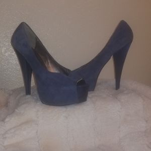 Heels blue suede material with satin like details